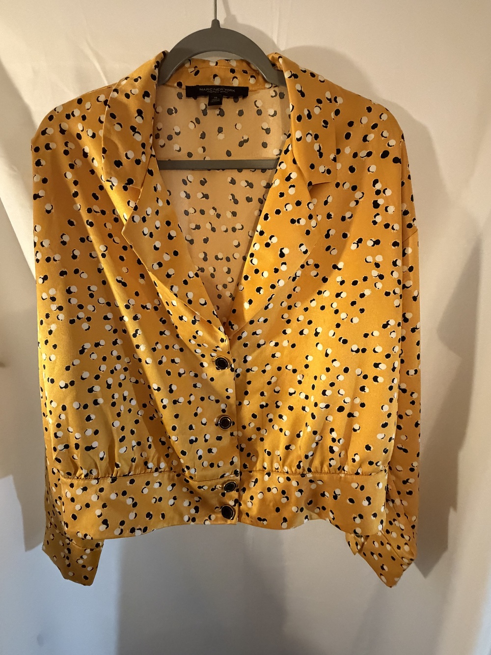 Marc New York Women's Yellow Satin Blouse Size XL Cropped Polka Dot Button Up